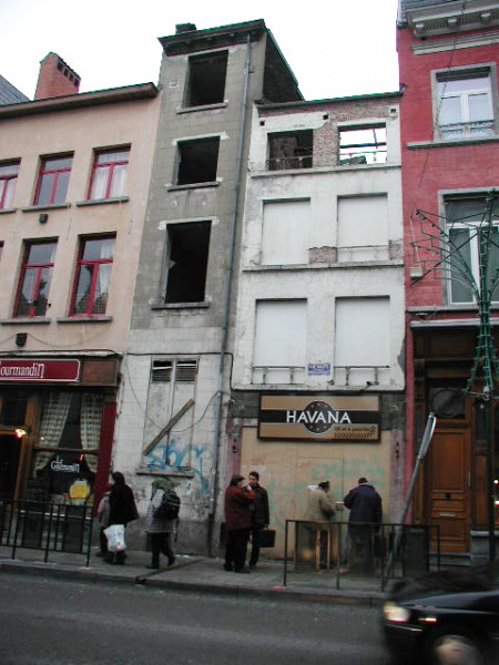145.JPG