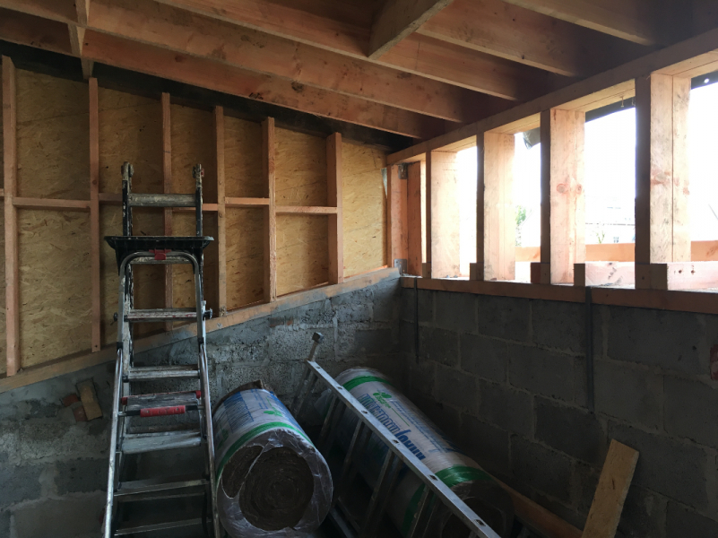 VERVENNE CHANTIER REHAUSSE.JPG