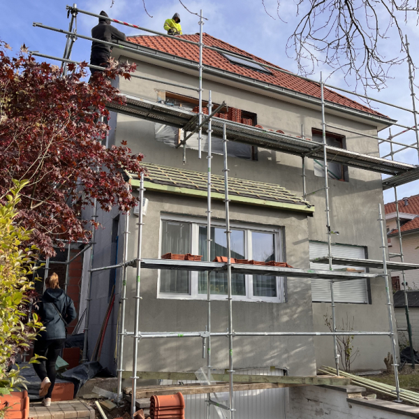 façade avant projetée.jpeg